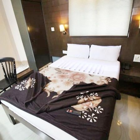 Royal Avenue Hotel Bangalore Luaran gambar